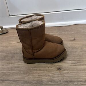 Toddler girls waterproof classic uggs Ugg boots